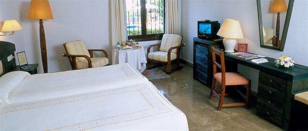 Parador De Melilla Exterior photo